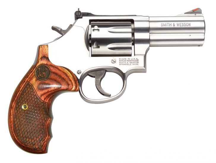 S&W 686 Plus Deluxe 357 Magnum 3″ Barrel 7Rd 150713