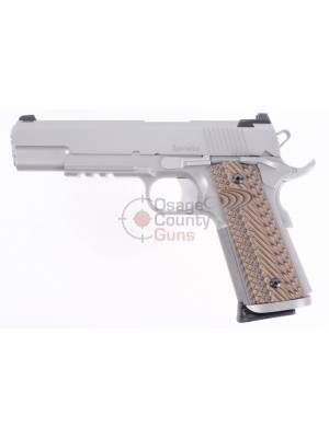 Dan Wesson 1911 Specialist .45 ACP 5″ Stainless – Blem