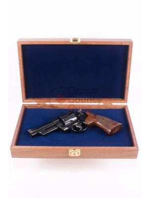 S&W Model 29 Blued / Engraved 4″ .44 Magnum w/ Case