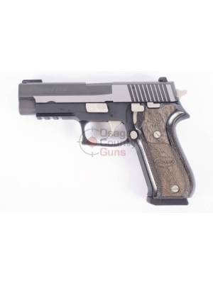 Sig Sauer P220 Equinox .45 ACP