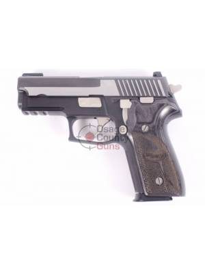 Sig Sauer P229 .40 Equinox